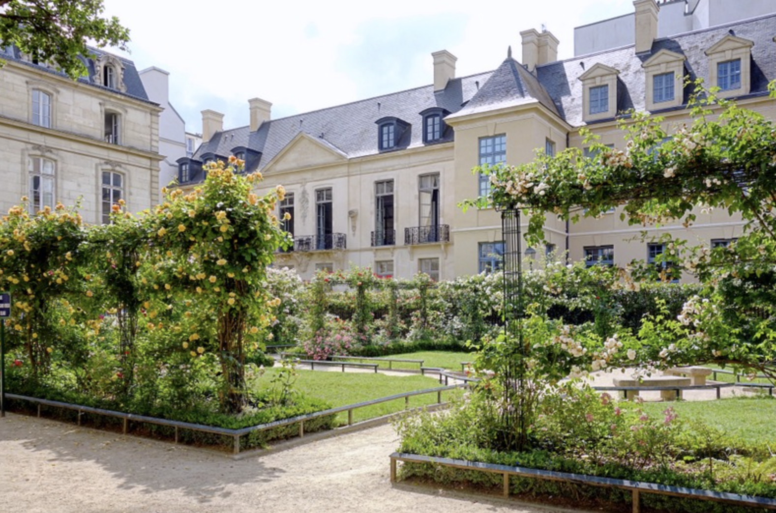 Square Saint-Gilles-Grand-Veneur-Pauline-Roland